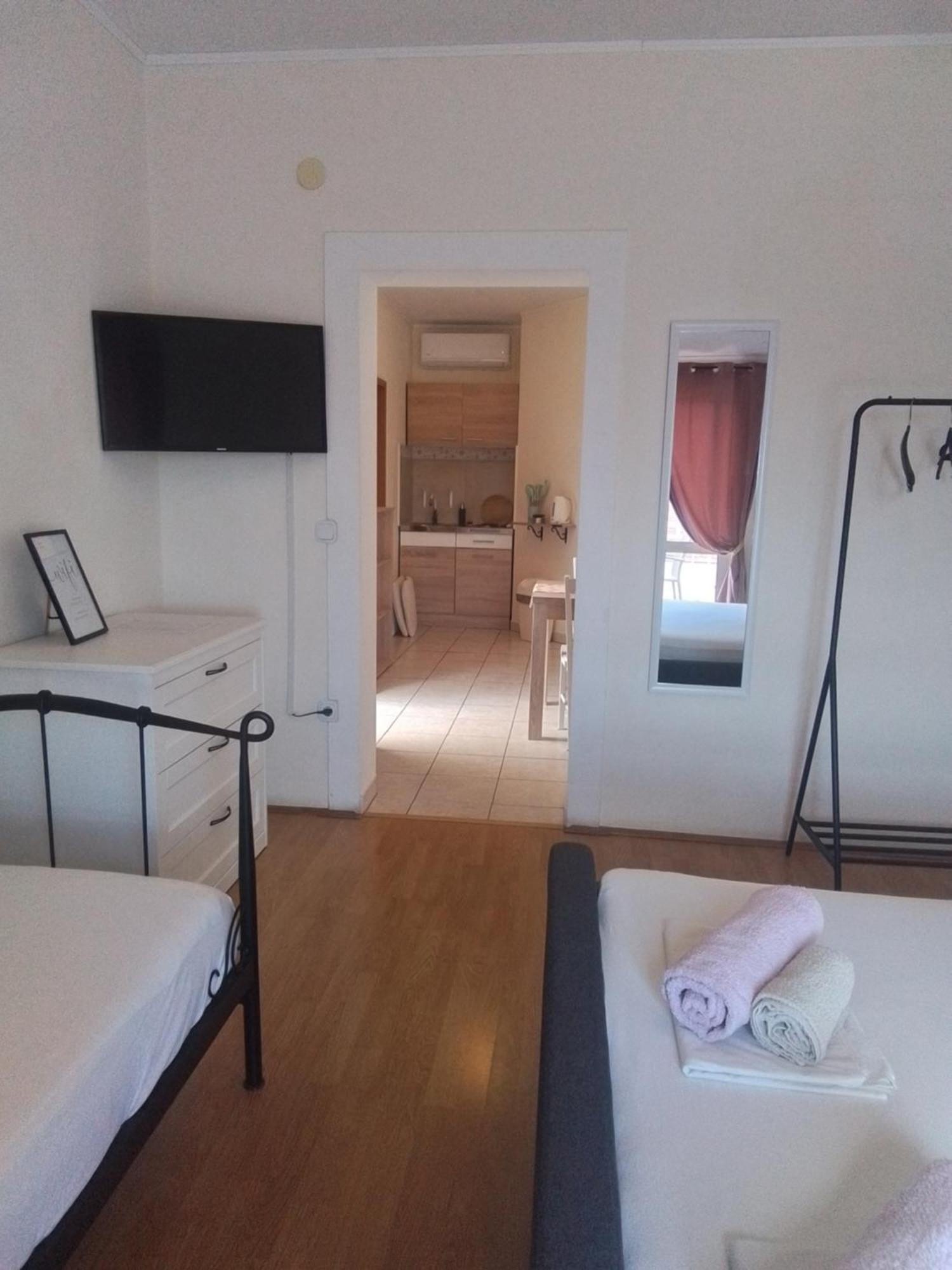 Apartmani Fani 2 Min Walking From Sea أوروبيتش المظهر الخارجي الصورة